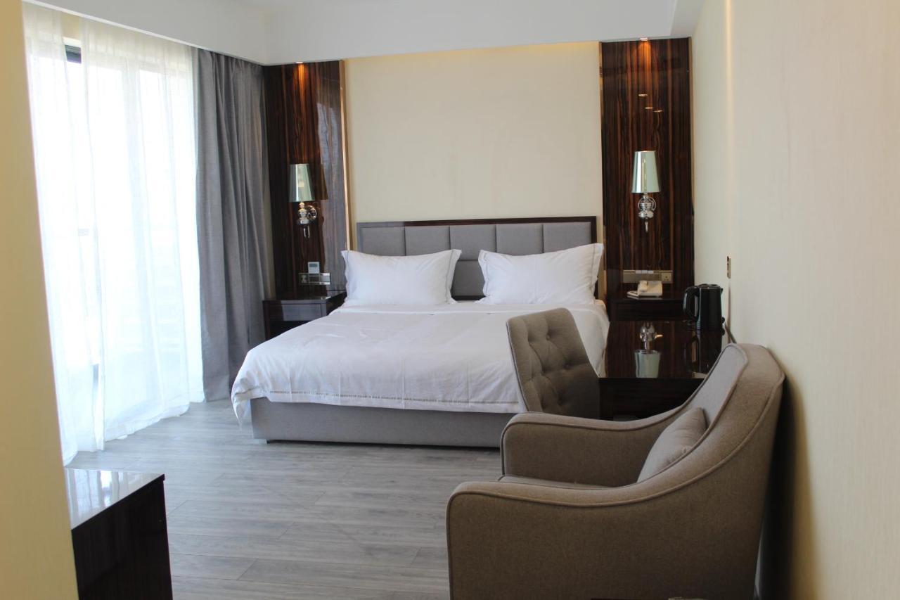 308 Hotel Sihanoukville Exteriör bild