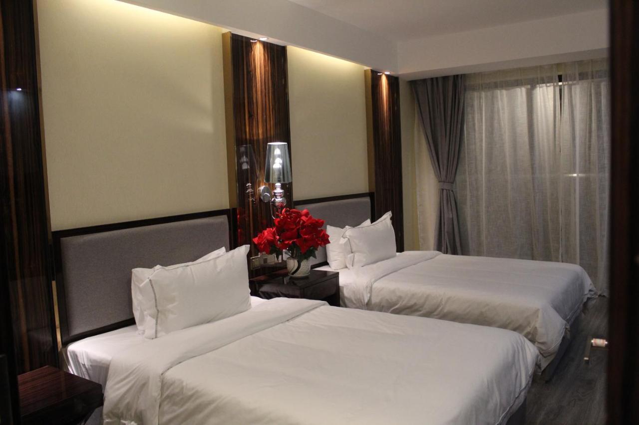 308 Hotel Sihanoukville Exteriör bild